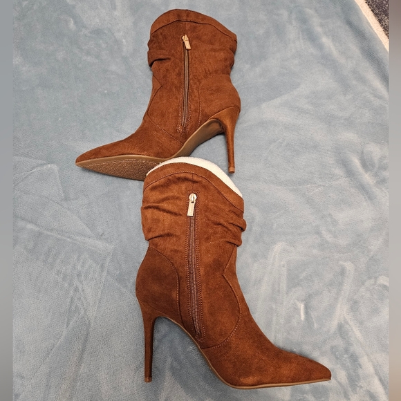 Jessica Simpson Lisby Booties - Picture 4 of 11